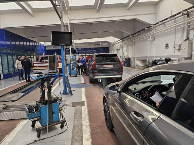 un nou tip de fraudă: companii care comercializează certificate auto false.