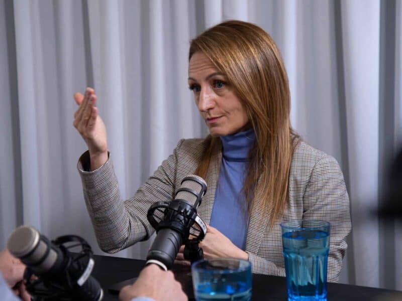 daniela cîmpean reacționează la declarațiile edilului din mediaș, refuzând să aibă un dialog public cu primarul gheorghe roman.