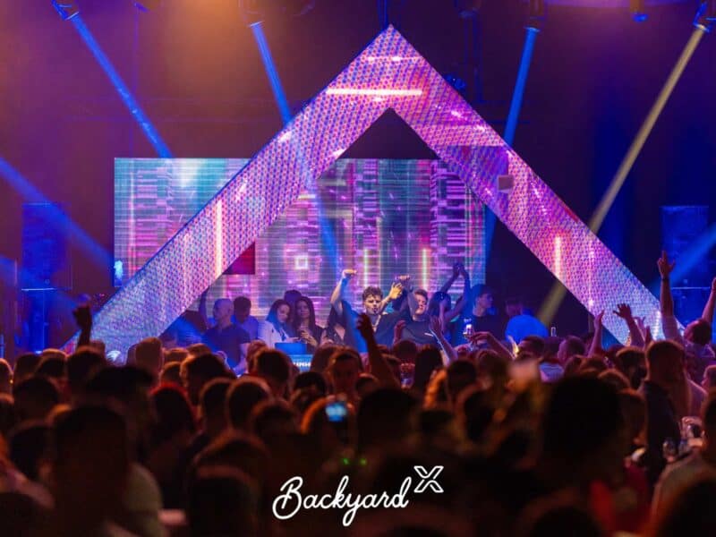 activitățile din weekend la sibiu: mega petrecere la backyard, meci pe municipal și spectacole pentru copii, atracțiile principale