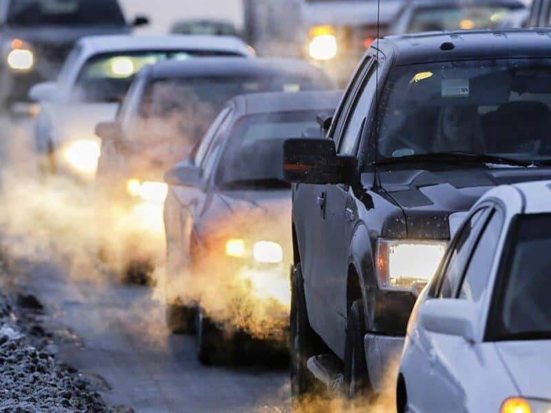 informații noi privind taxa auto: șoferii cu vehicule vechi ar putea achita până la 2.000 de lei.