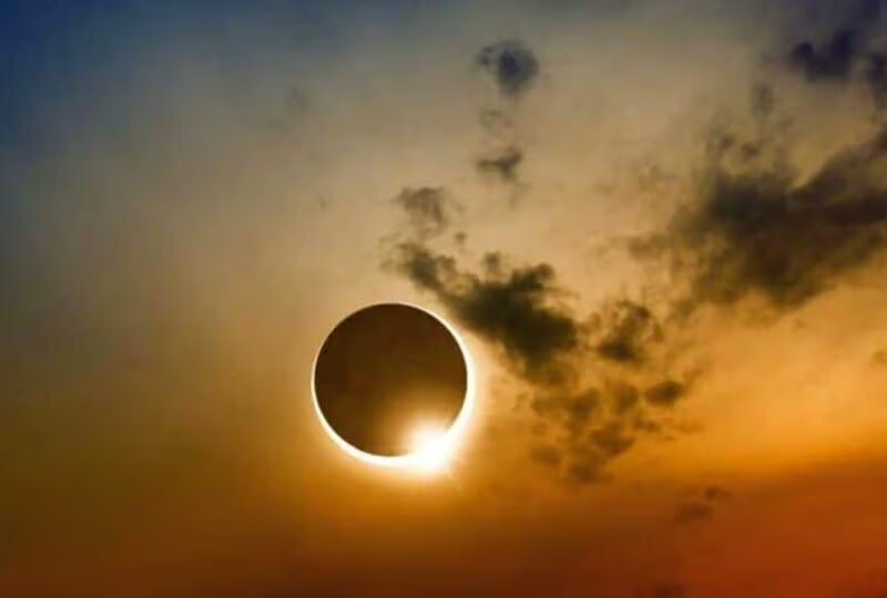 eclipsa parțială de soare, un fenomen rar vizibil din românia
