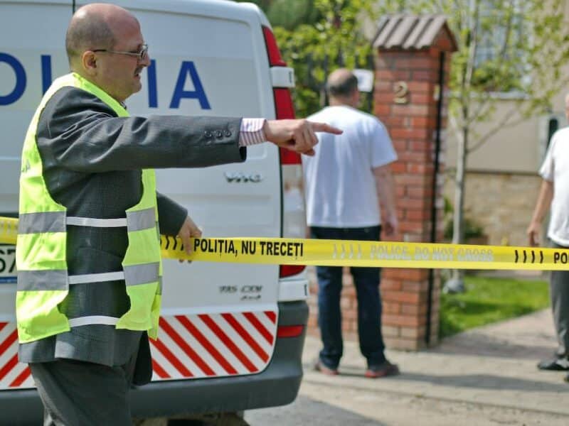 un bărbat a decedat după ce a căzut de la etajul 3 al unui bloc din mediaș.