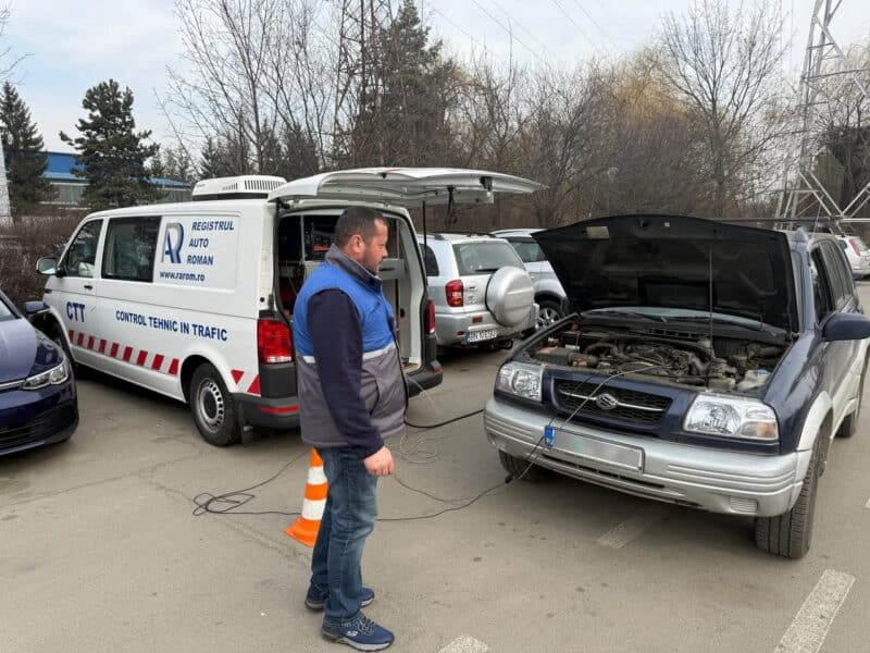 modalitatea de selecție a mașinilor oprite în trafic explicată de rar, împreună cu detalii despre procesul de verificare (foto)