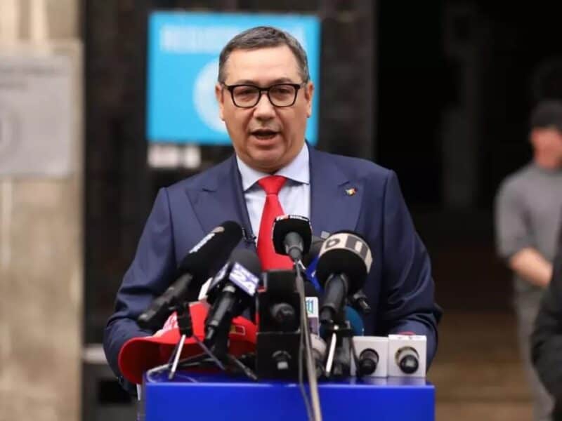 victor ponta exclus din psd cu un singur vot împotrivă.