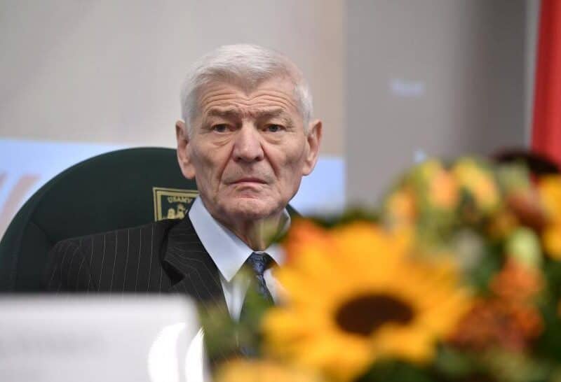 decesul lui valeriu tabără
