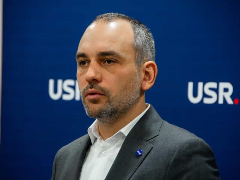 adrian echert își exprima nemulțumirea față de închiderea cabinetului de expertiză medicală din mediaș (c.p)