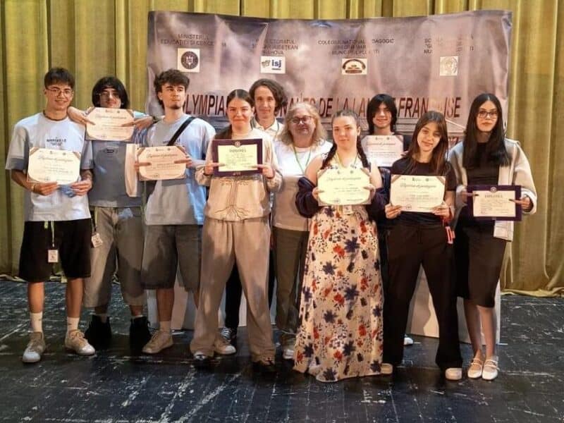 trei mențiuni și două premii speciale obținute de elevii din sibiu la olimpiada națională de franceză