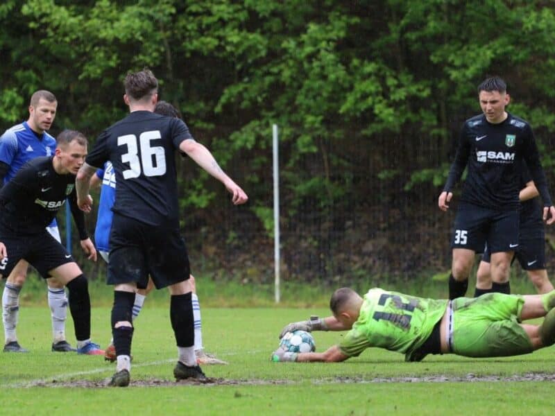 spectacol cu șapte goluri în liga 4 la rășinari (foto)