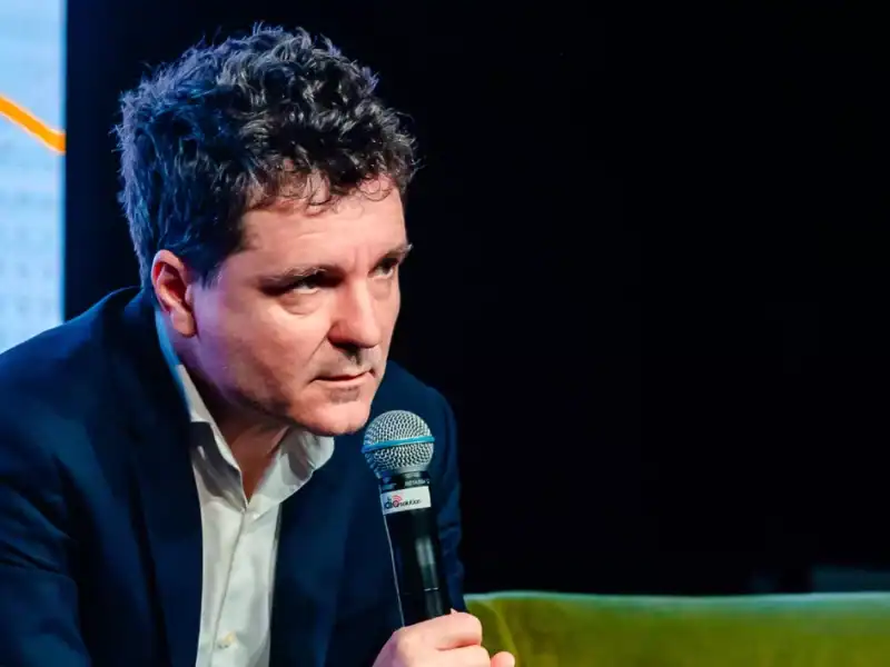 apel public al lui nicușor dan: românia are o șansă, nu putem sta deoparte