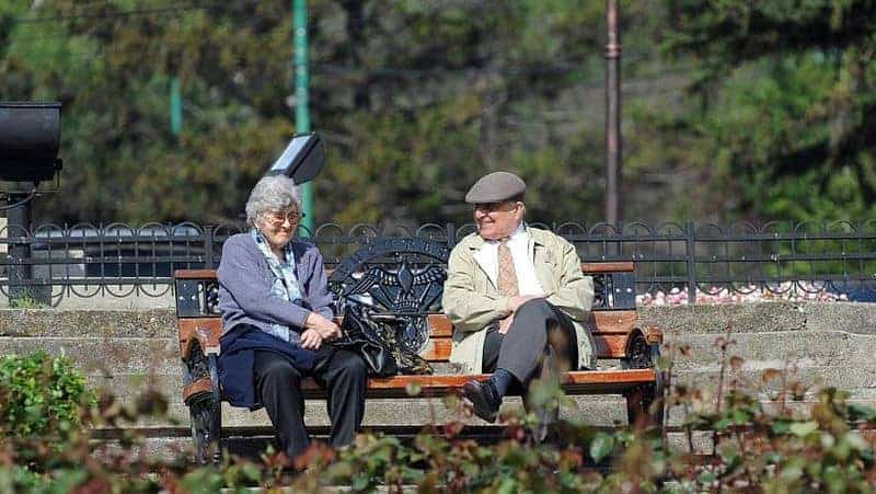 premierul asigură stabilitatea vârstei de pensionare pentru români