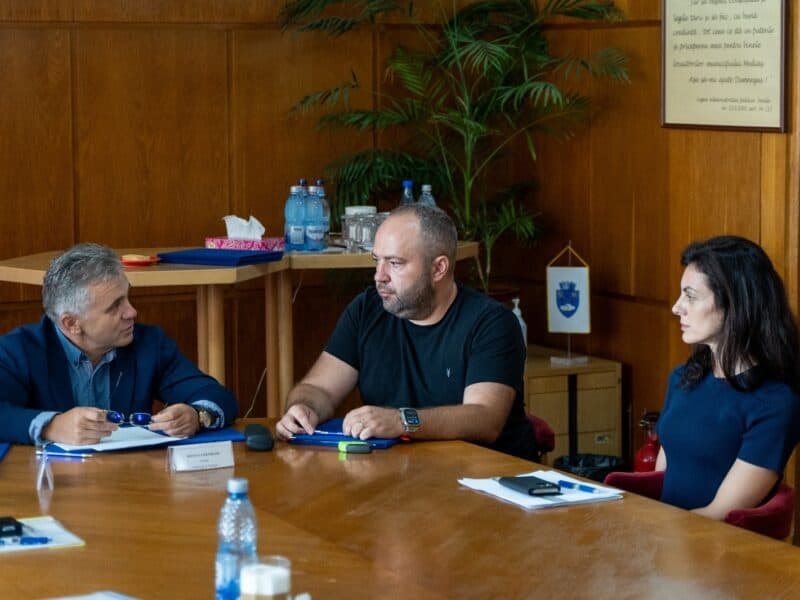 investiție de 7 milioane de lei în tehnologie avansată pentru școlile din mediaș