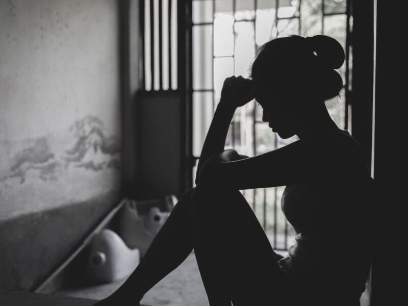 sentință severă în cazul crimei șocante din românia: 28 de ani de închisoare pentru mama care și-a ucis fetița