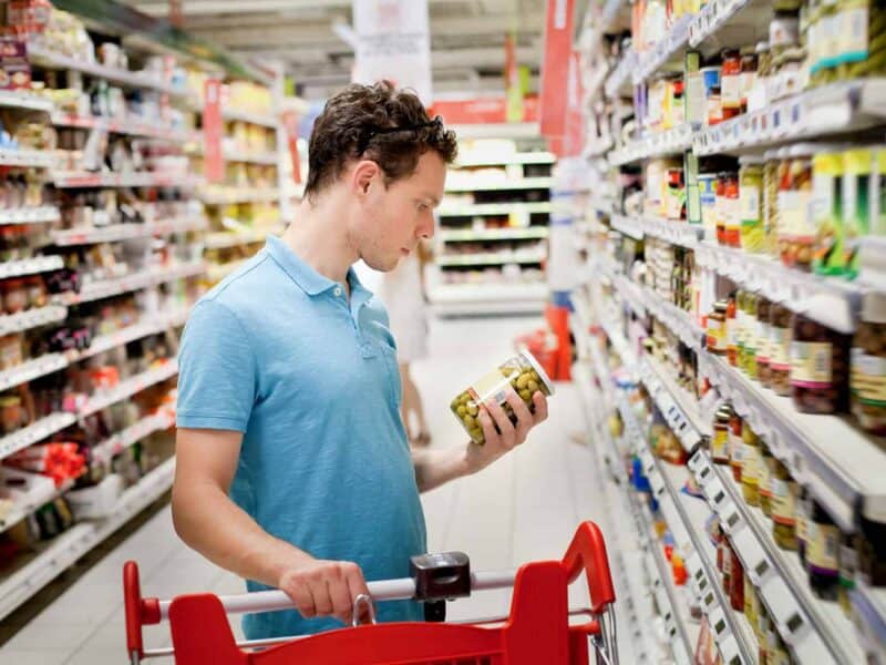 costul vieții în românia crește: alimentele și serviciile devin mai dificil de acoperit financiar