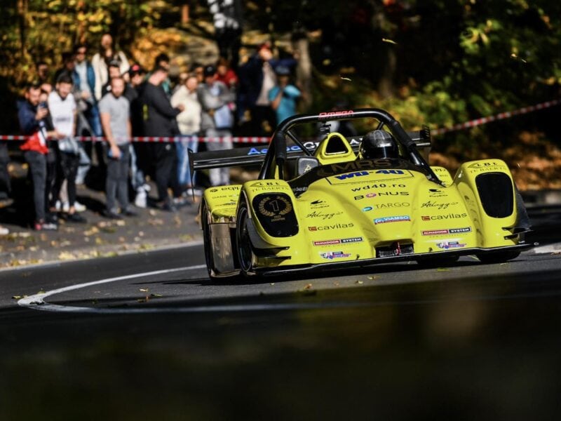 circulația în hula baznei suspendată pentru campionatul național de viteză în coastă la mediaș – urmărește videoclipul!