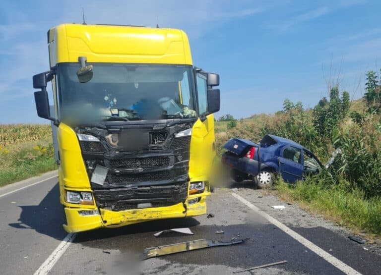tragedie pe dn14: șoferul resuscitat la accident a decedat / foto