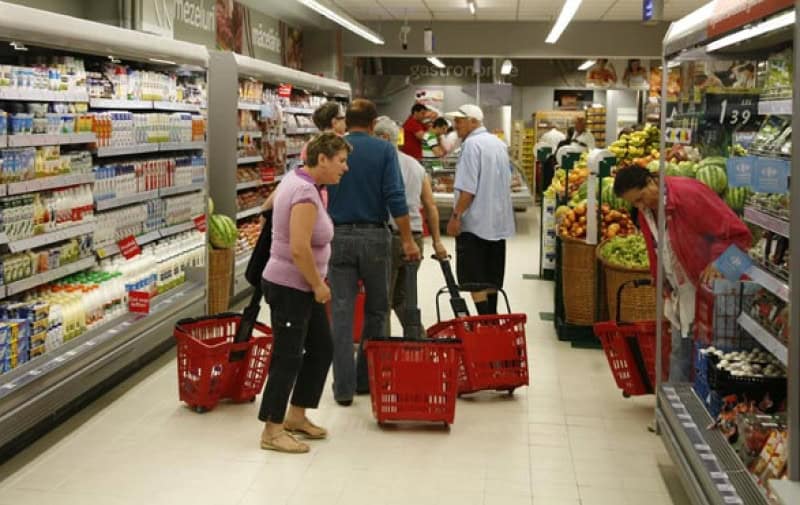 cardurile de alimente se încarcă în două etape atractive și eficiente