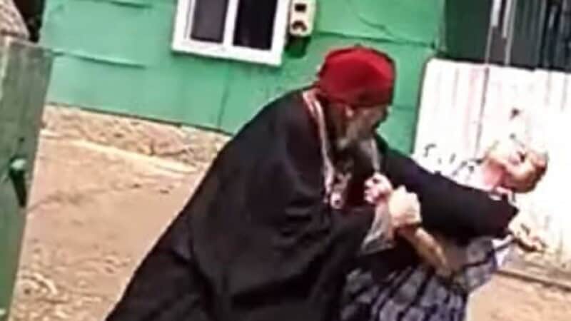 preot acuzat de violență domestică împotriva soției și fiului său