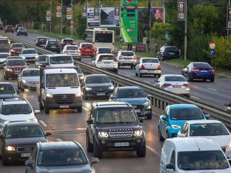 taxă propusă pentru mașinile din alte județe care intră în capitală