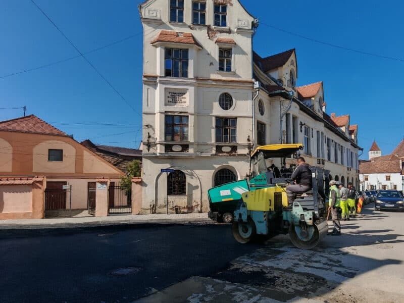asfaltare finalizată pe strada mihail kogălniceanu din mediaș
