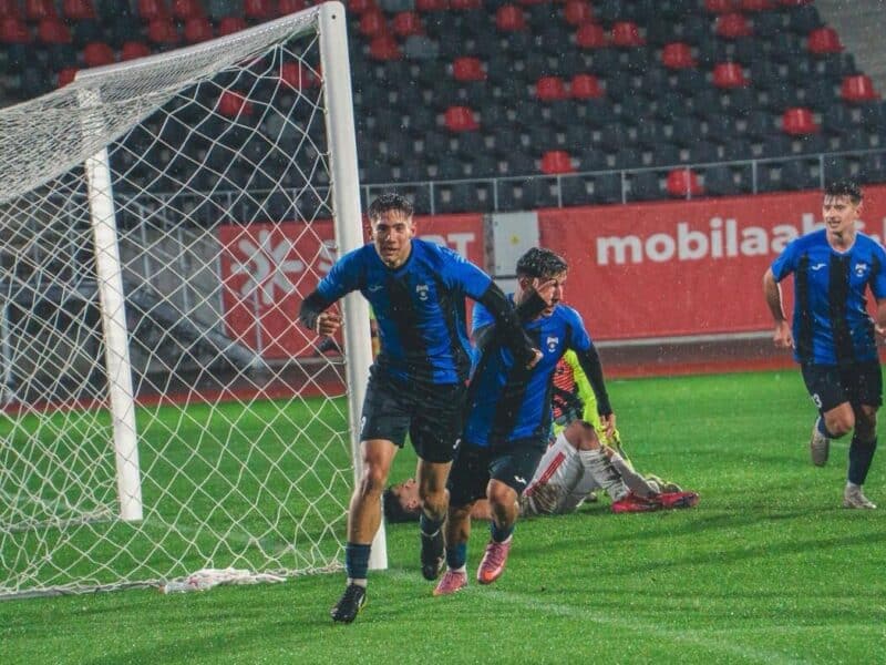 inter sibiu și acs mediaș se confruntă în derby-ul orgoliilor județene din liga 3, cu o așteptare de 1.000 de spectatori