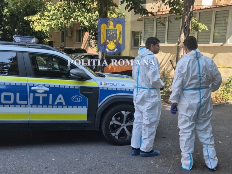 tragedie în românia: o tânără de 25 de ani, ucisă pe stradă de soț, în fața copilului de 3 ani