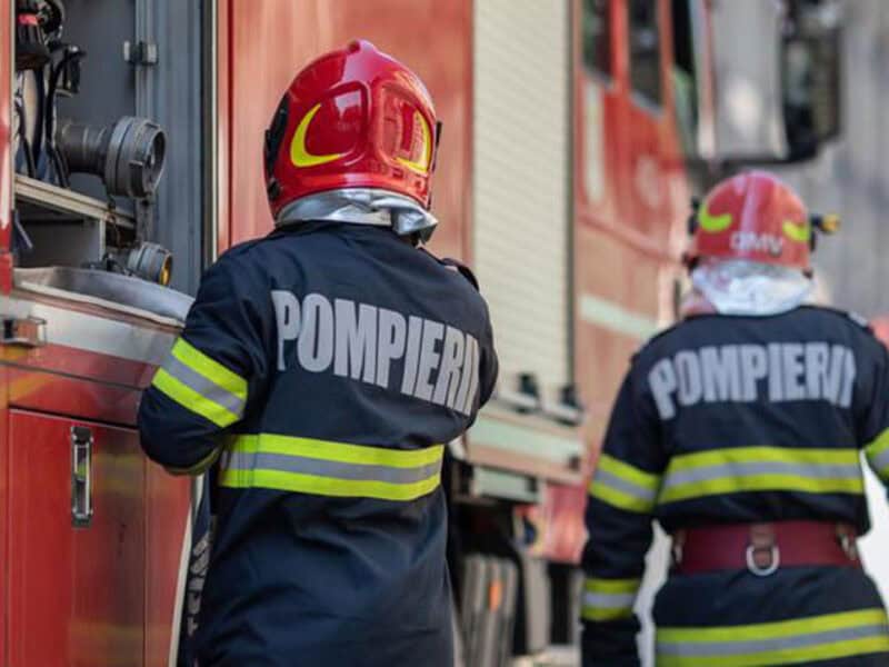 incendiu devastator la o casă din veștem: intervenția echipajelor isu sibiu în acțiune