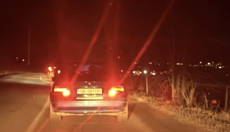 accident grav pe dealul dăii: două mașini distruse în seara de crăciun