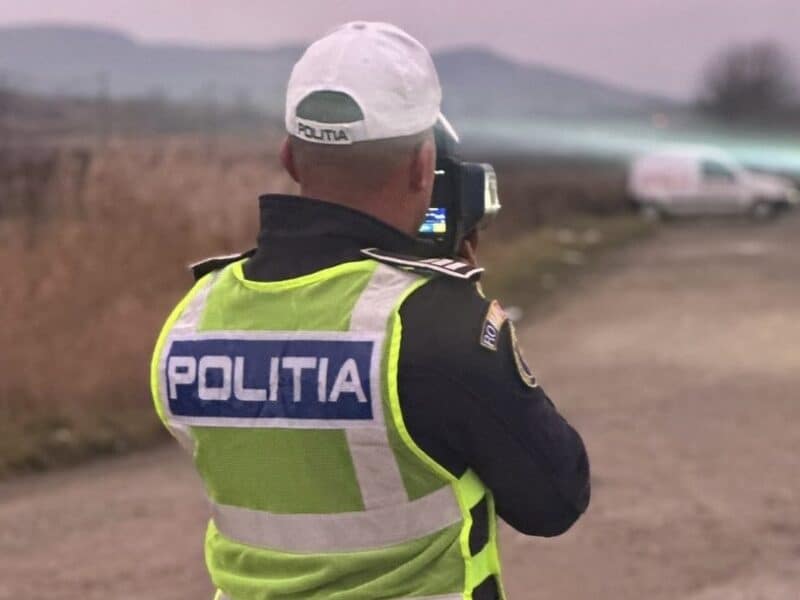 sibiul sub supravegherea poliției: sute de șoferi testați, permise suspendate și petarde confiscate