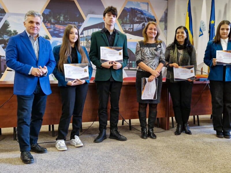 primăria mediaș a sărbătorit elevii cu performanțe deosebite la olimpiadele județene