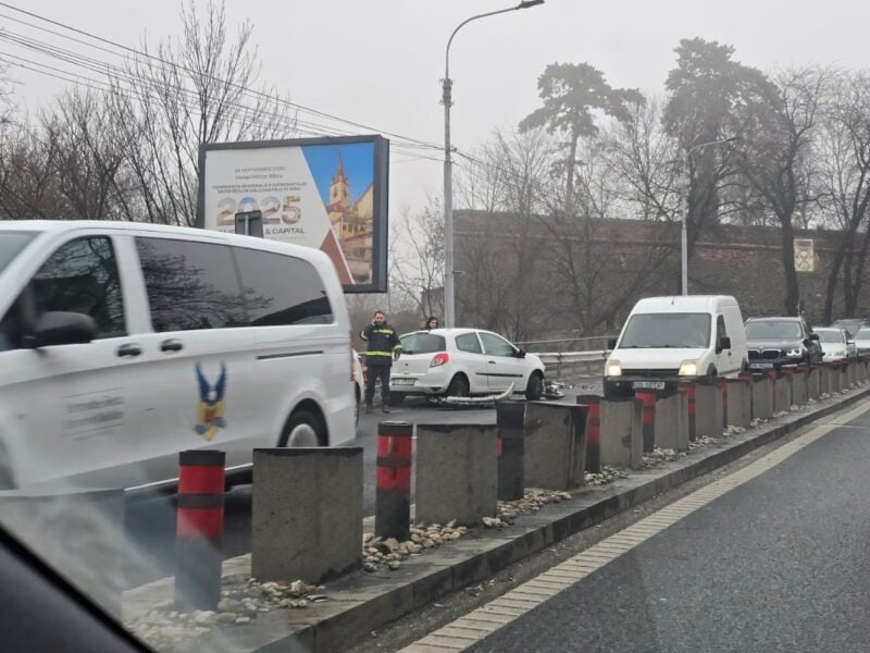 accident pe șoseaua alba iulia provoacă aglomerare în centrul sibiului