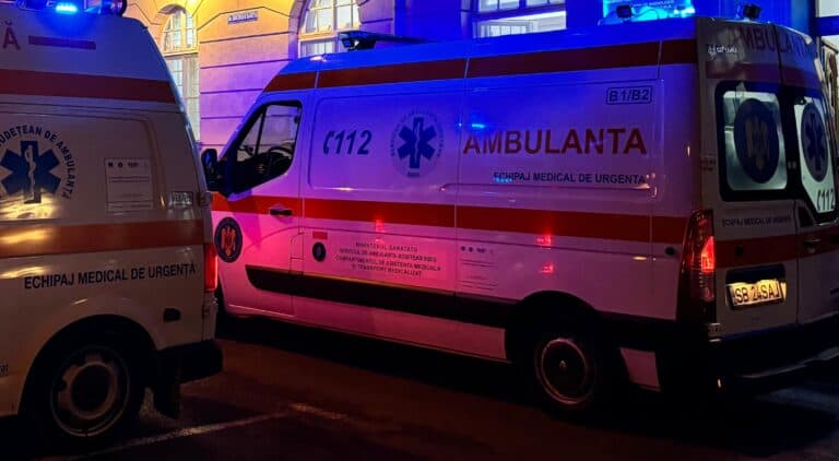 accident serios la nou: șofer rănit după coliziunea cu o combină agricolă