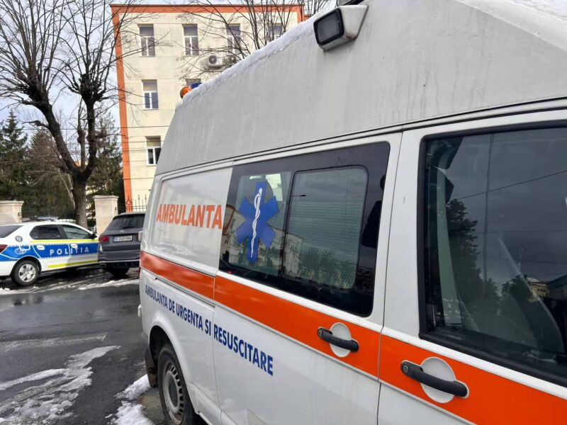 accident la șelimbăr: adolescentă lovită pe trecerea de pietoni