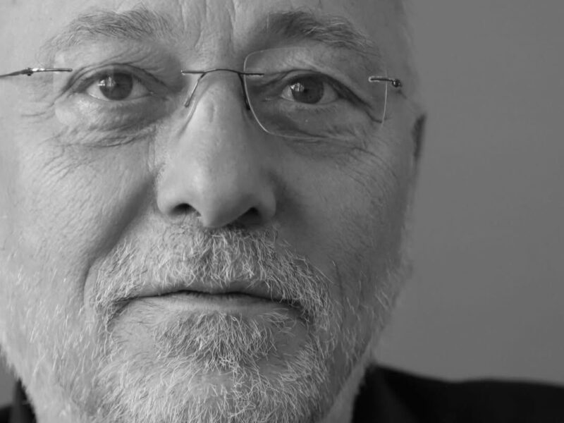 decesul artistului plastic marcel bunea, cetățean de onoare al cisnădiei