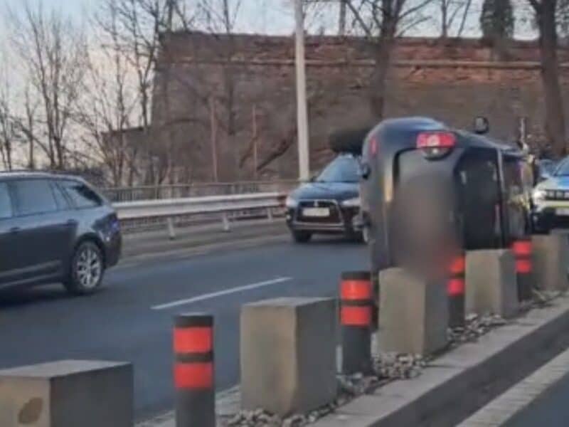 accident pe șoseaua alba iulia din sibiu: circulația este îngreunată, cu imagini de la fața locului