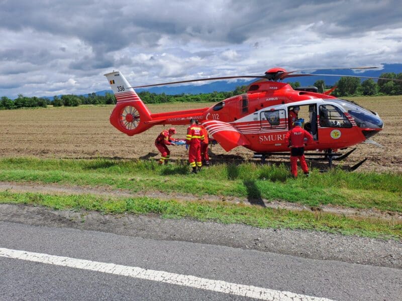 tragedie la ighișu nou: copil în stop cardio-respirator după ce a fost lovit de un balot de fân