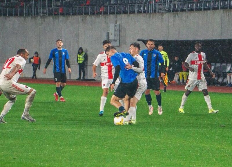 inter suferă o înfrângere dramatică la lupeni în chiar ultimul moment al meciului
