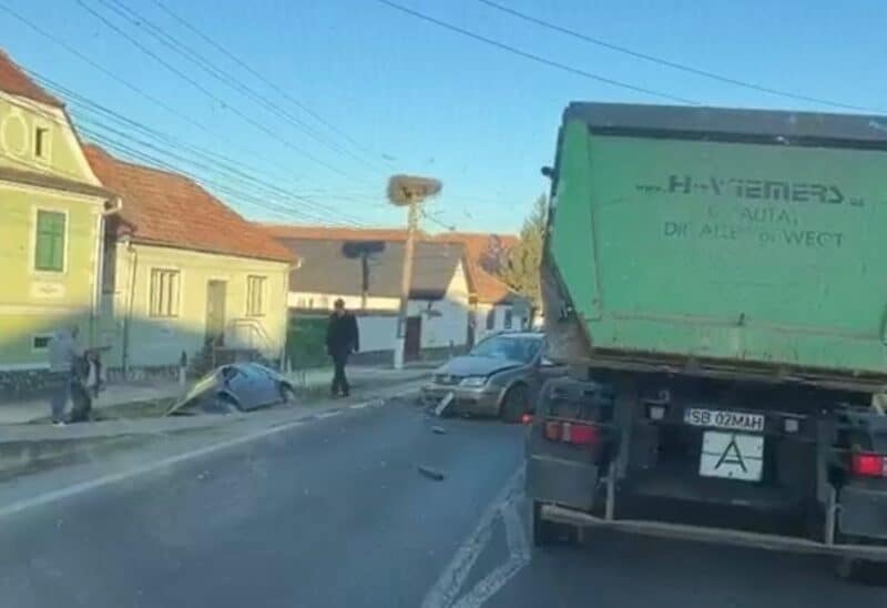 accident grav în ruși: patru persoane rănite