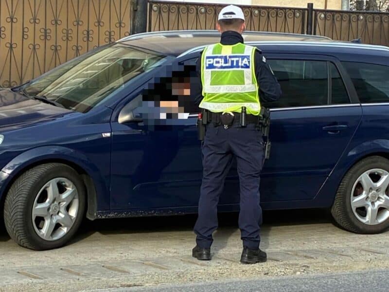 localnic din alțâna prins la volan fără permis de polițiști