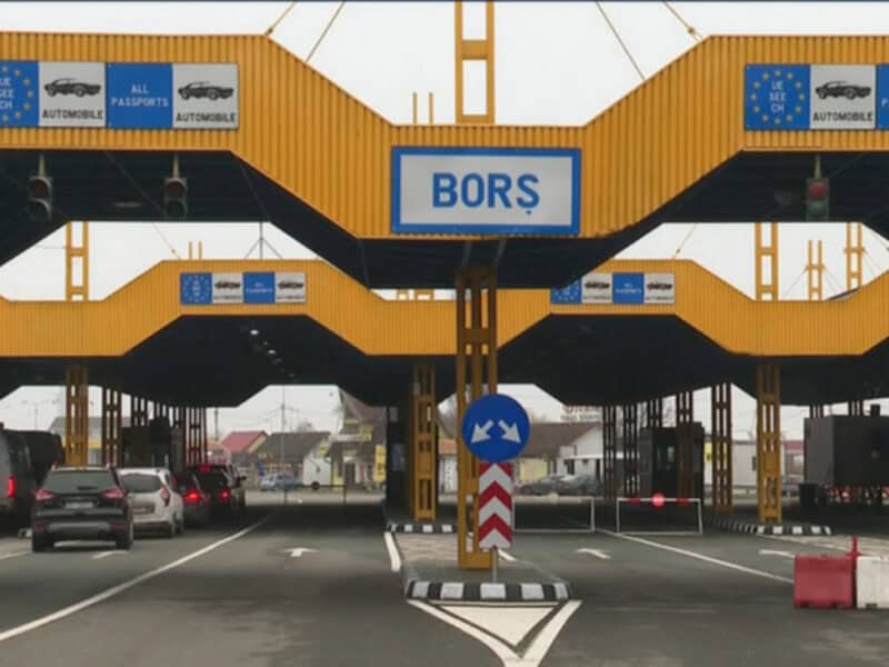 anchetă șocantă la vama borș 2: șoferi străini transportați de poliție la bancomat pentru mită