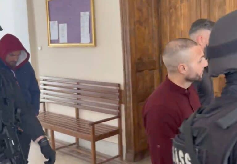 criminalii lui kreiner contestă dispariția unei probe esențiale, avocatul lui viliginschi afirmând că ghinionul a făcut ca aceasta să fie în casă