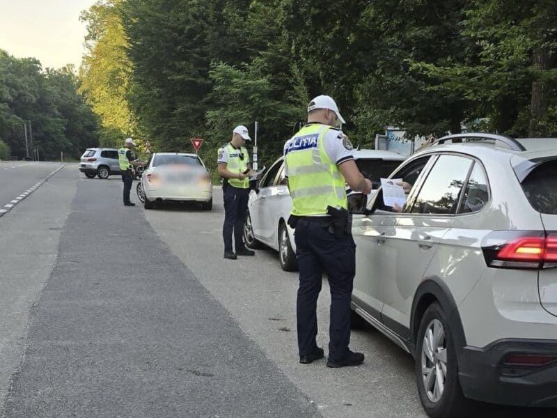 polițiștii sibieni au desfășurat o acțiune de tip razie în sibiu și șelimbăr cu peste 200 de șoferi verificați și 48 de sancțiuni aplicate