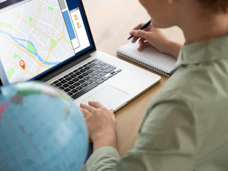 o nouă disciplină opțională din toamnă pentru liceeni ora de gis aduce harta, tehnologia și datele comunității în procesul de învățare