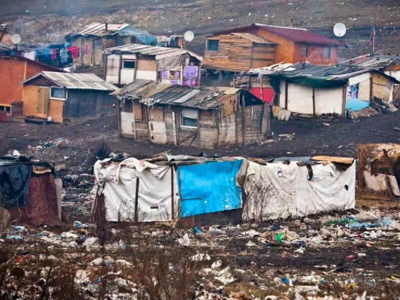 unul din cinci români trăiește în sărăcie copiii și tinerii cei mai afectați sud-estul și oltenia cele mai vulnerabile regiuni bucurești ilfov la polul opus