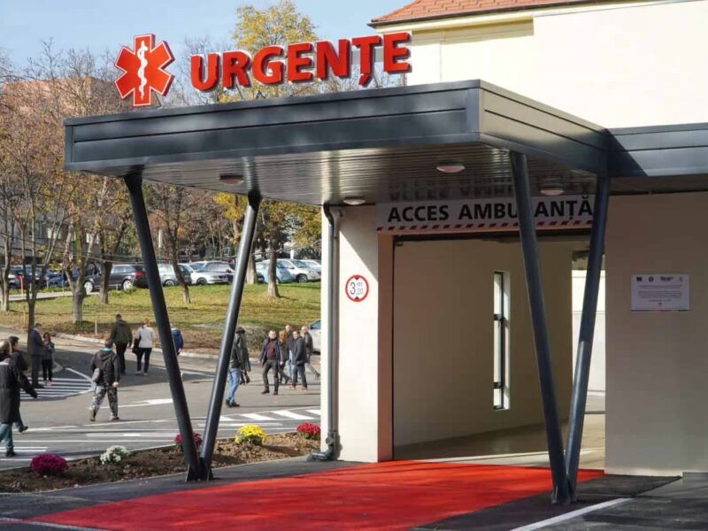 femeia gravidă târâtă de un cal în hamba a murit la spital după aproape o lună de comă, iar sarcina în 16 săptămâni nu a supraviețuit