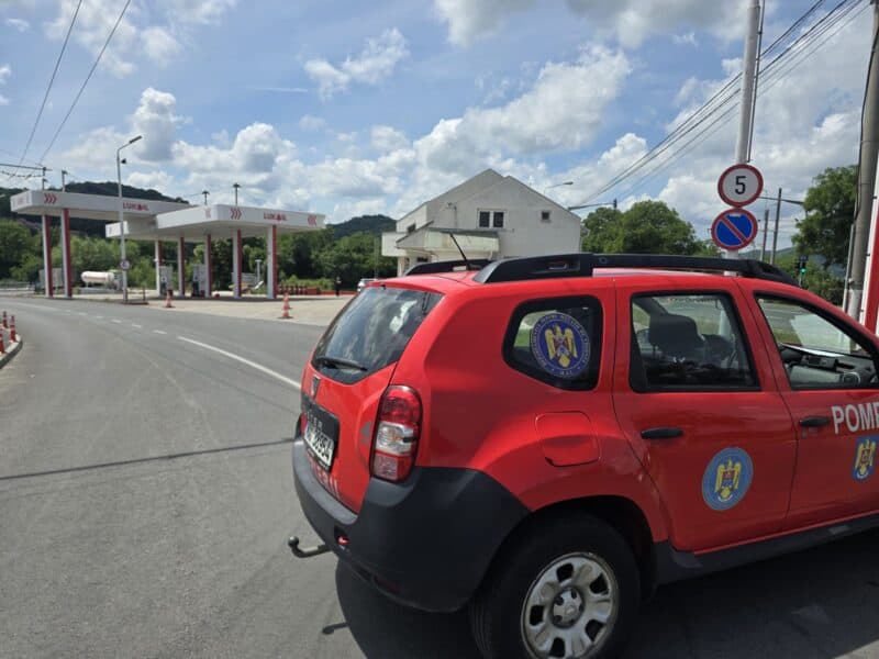 scăpări de gaze la o benzinărie din mediaș, după fisurarea rezervorului unei mașini
