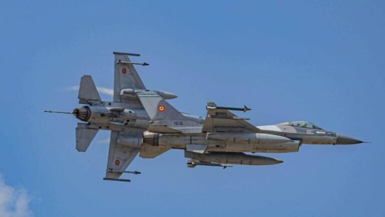 dronă detectată în spațiul aerian românesc lângă sulina declanșează intervenția avioanelor f-16 și alertarea populației prin ro-alert