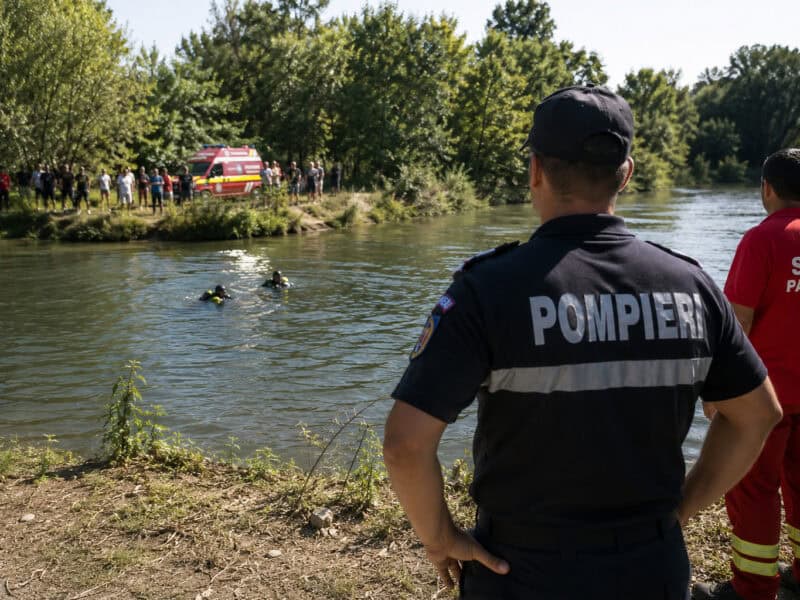 tragedii în lanț la scăldat în trei județe 5 morți în weekend dintre care patru copii după ce au ignorat avertismentele privind scăldatul în locuri neamenajate