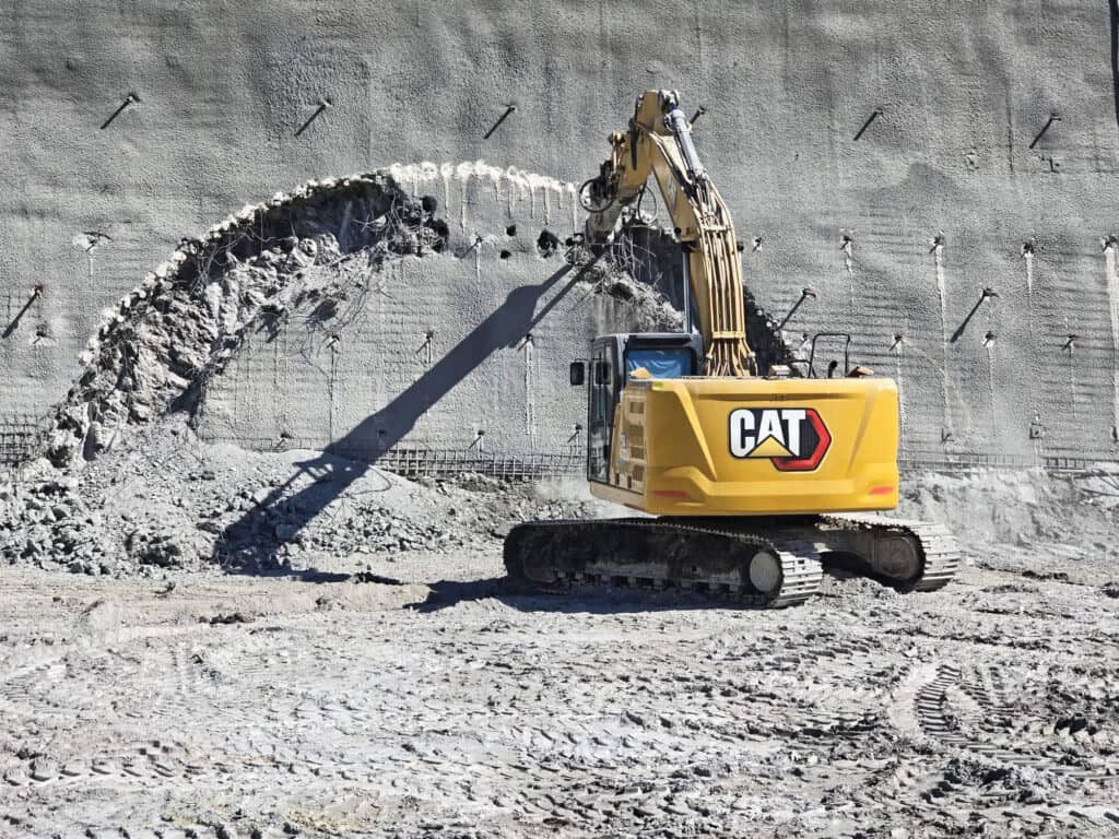 Au început lucrările la tunelul Balota, al cincilea tunel pe autostrada Sibiu–Pitești, cu excavatoare care decupează traseul și autorizație emisă în mai 2026 1 Au început lucrările la tunelul Balota, al cincilea tunel pe autostrada Sibiu–Pitești, cu excavatoare care decupează traseul și autorizație emisă în mai 2026