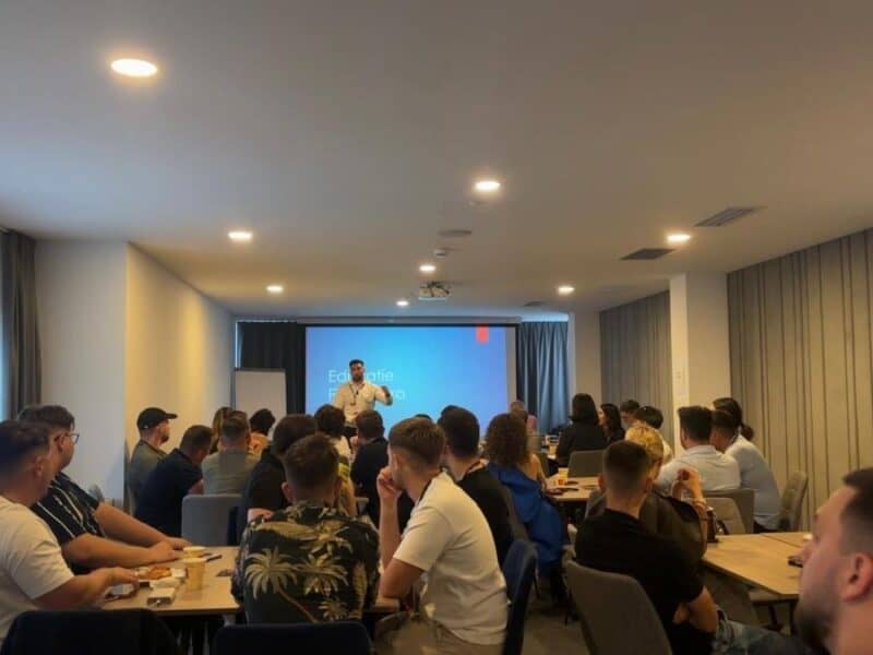 psd sibiu lansează proiectul level up pentru dezvoltarea personală și profesională a comunității cu workshop-uri lunare pe teme de interes, prima conferință dedicată educației financiare reuniind peste 50 de participanți
