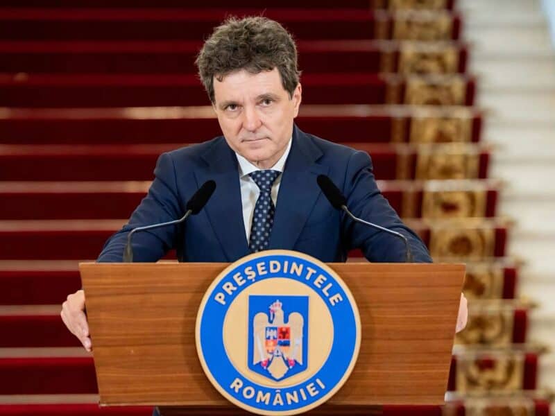 președintele a promulgat două legi: motorina se ieftinește și tva-ul de 9% la locuințe se prelungește